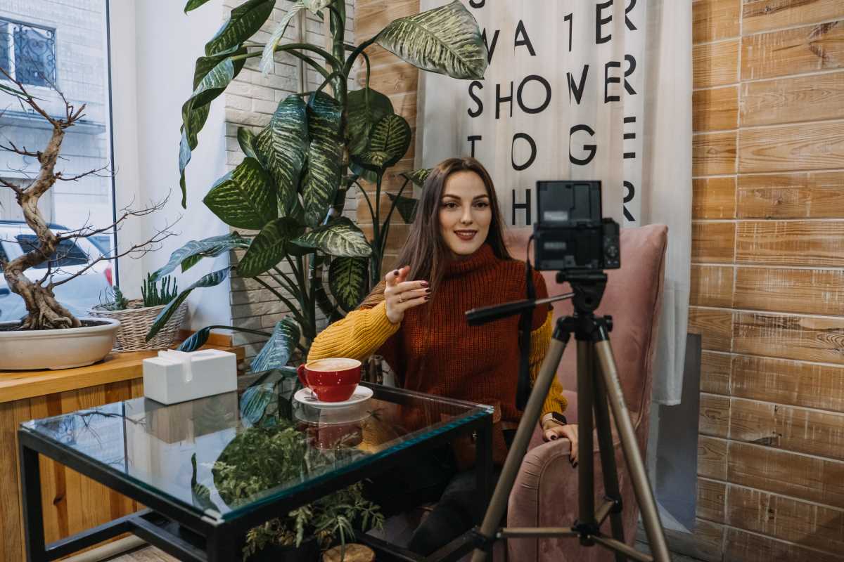 7 Creative Video Marketing Ideas for Small Teams