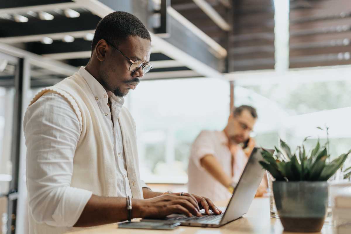 5 Influencer Marketing Approaches for Niche Product Launches
